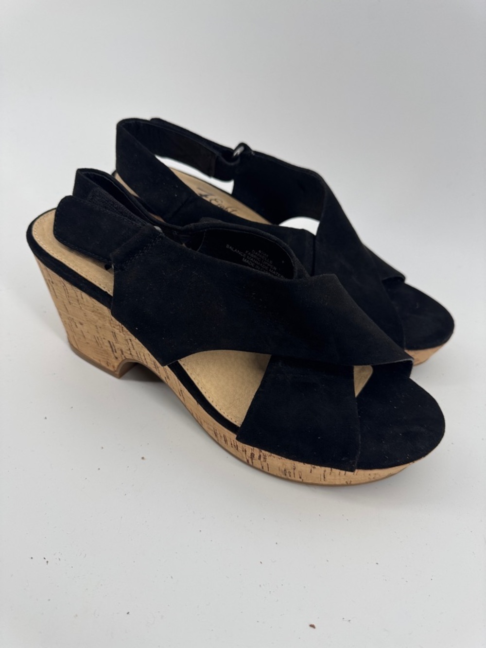 Vintage 7 Eight black Wedge Sandals Women's size 8 1/2